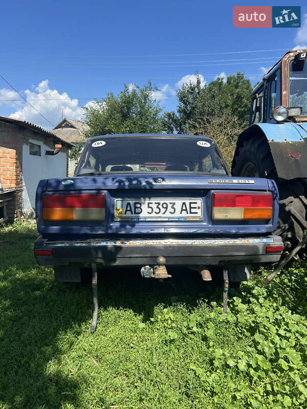 Седан ВАЗ / Lada 2107 2005 в Турбовом