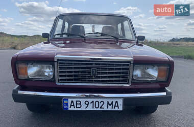 Седан ВАЗ 2107 2000 в 