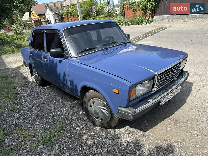 Седан ВАЗ / Lada 2107 2006 в Днепре