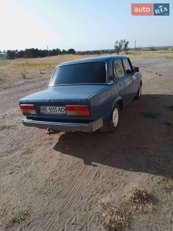 Седан ВАЗ / Lada 2107 2005 в Снігурівці