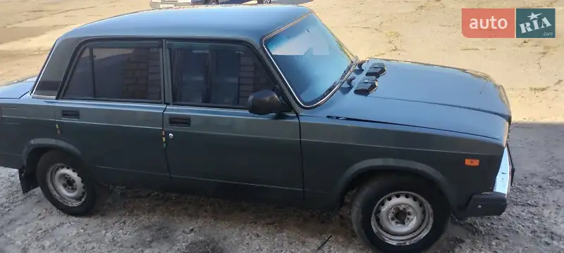 ВАЗ / Lada 2107 2010