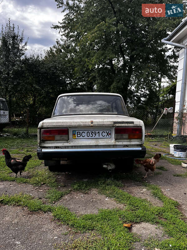 Седан ВАЗ / Lada 2107 1986 в Дрогобыче фото 4 Седан ВАЗ / Lada 2107 1986 в Дрогобыче