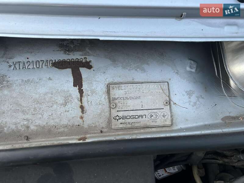 Седан ВАЗ / Lada 2107 2010 в Кривом Роге