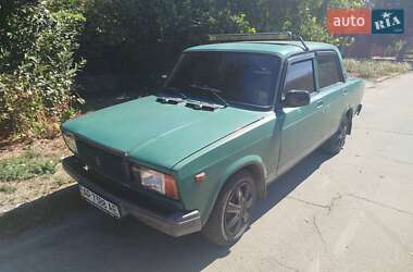 Седан ВАЗ 2107 2005 в 
