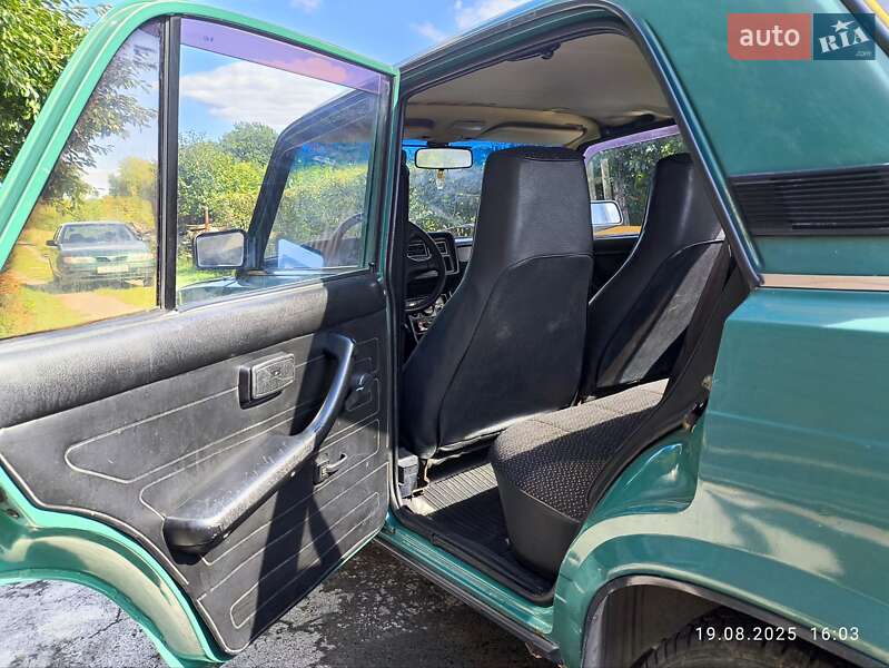 Седан ВАЗ / Lada 2107 2004 в Белой Церкви