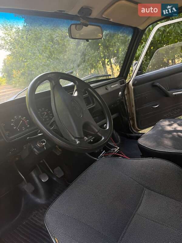 Седан ВАЗ / Lada 2107 1992 в Радомишлі