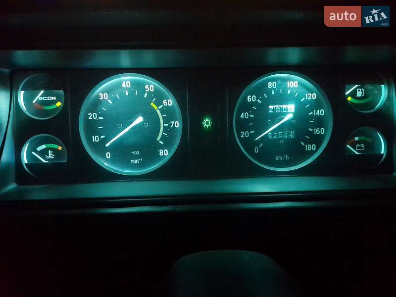 Седан ВАЗ / Lada 2107 2006 в Вараше