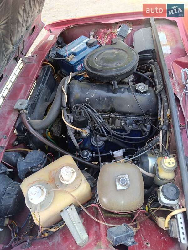 Седан ВАЗ / Lada 2107 1996 в Глыбокой