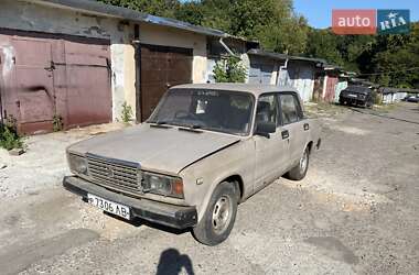 Седан ВАЗ 2107 1987 в Львові