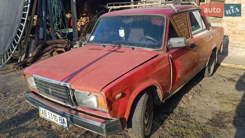 Седан ВАЗ / Lada 2107 2005 в Жмеринке