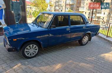 Седан ВАЗ 2107 2004 в Хмельницком