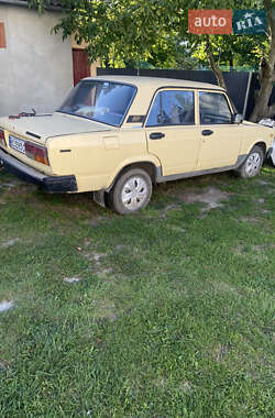Седан ВАЗ / Lada 2107 1992 в Буске