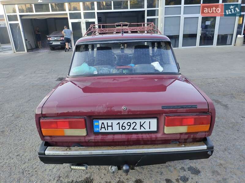 Седан ВАЗ / Lada 2107 2004 в Полтаве