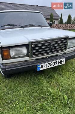 Седан ВАЗ 2107 2004 в Рокитном