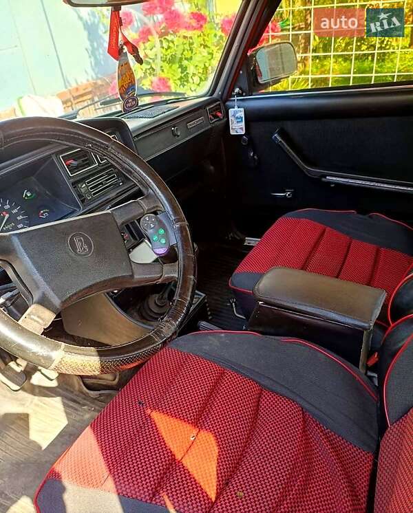 Седан ВАЗ / Lada 2107 1983 в Бахмаче