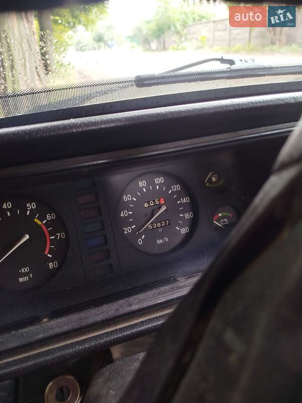 Седан ВАЗ / Lada 2107 1986 в Александрие фото 15 Седан ВАЗ / Lada 2107 1986 в Александрие