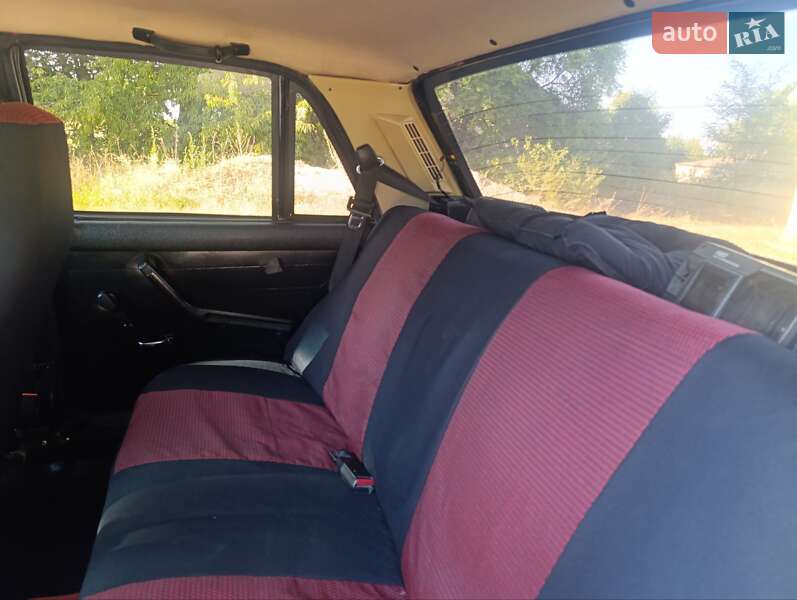 Седан ВАЗ / Lada 2107 1996 в Глыбокой