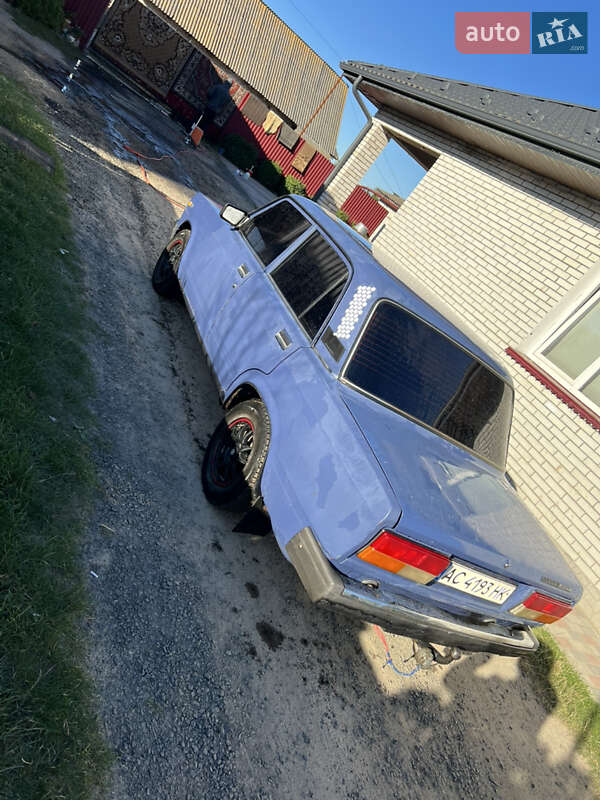Седан ВАЗ / Lada 2107 2005 в Камне-Каширском