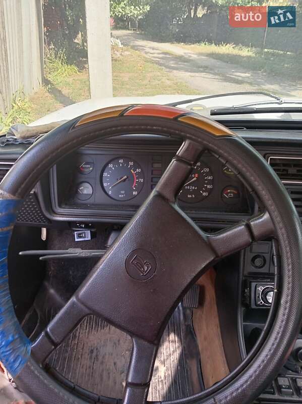 Седан ВАЗ / Lada 2107 1995 в Полтаве фото 2 Седан ВАЗ / Lada 2107 1995 в Полтаве