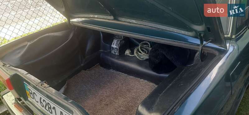 Седан ВАЗ / Lada 2107 2006 в Хирові