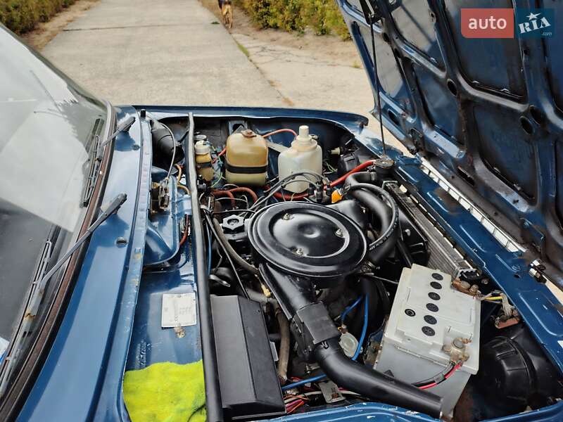 Седан ВАЗ / Lada 2107 2002 в Нетешине