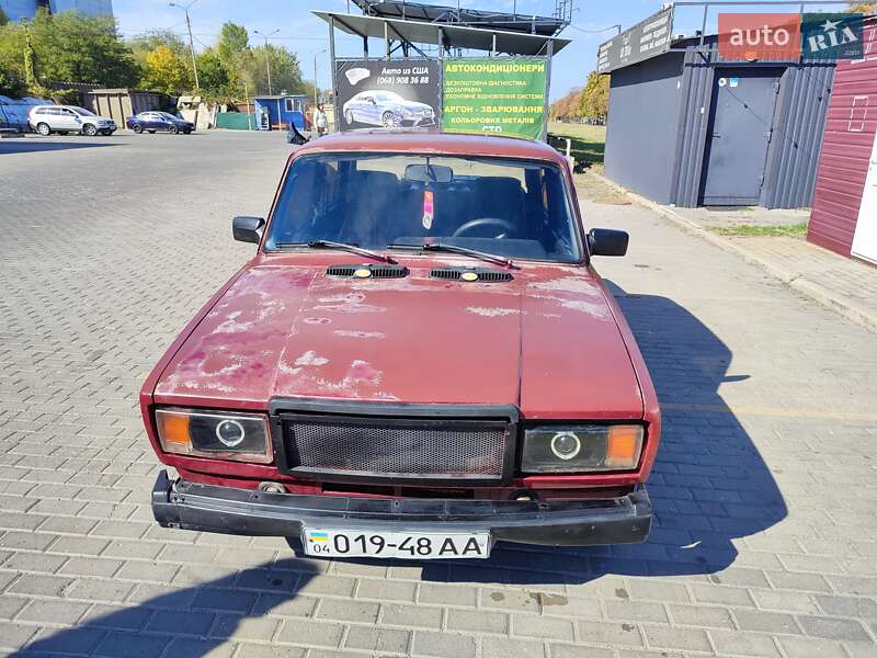 Седан ВАЗ 2107 1991 в 