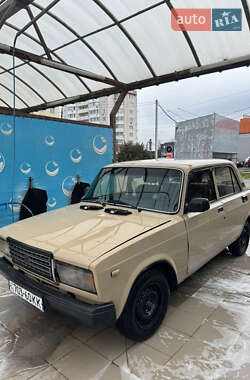 Седан ВАЗ 2107 1984 в Борисполе