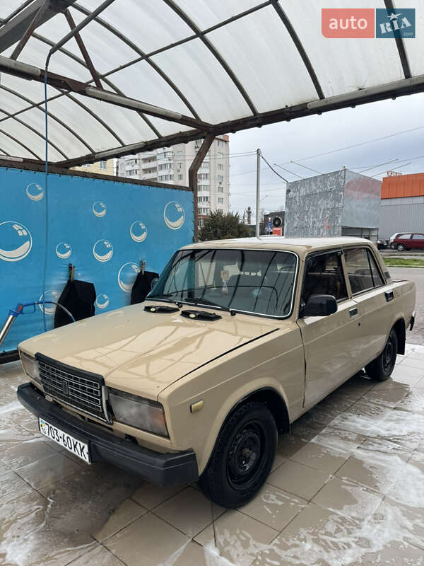 Седан ВАЗ / Lada 2107 1984 в Борисполі фото Седан ВАЗ / Lada 2107 1984 в Борисполі
