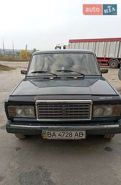 Седан ВАЗ / Lada 2107 2005 в Александрие