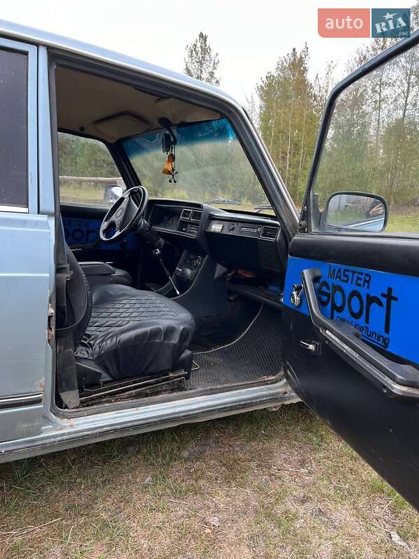 Седан ВАЗ / Lada 2107 1990 в Коростышеве