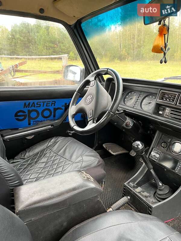 Седан ВАЗ / Lada 2107 1990 в Коростышеве