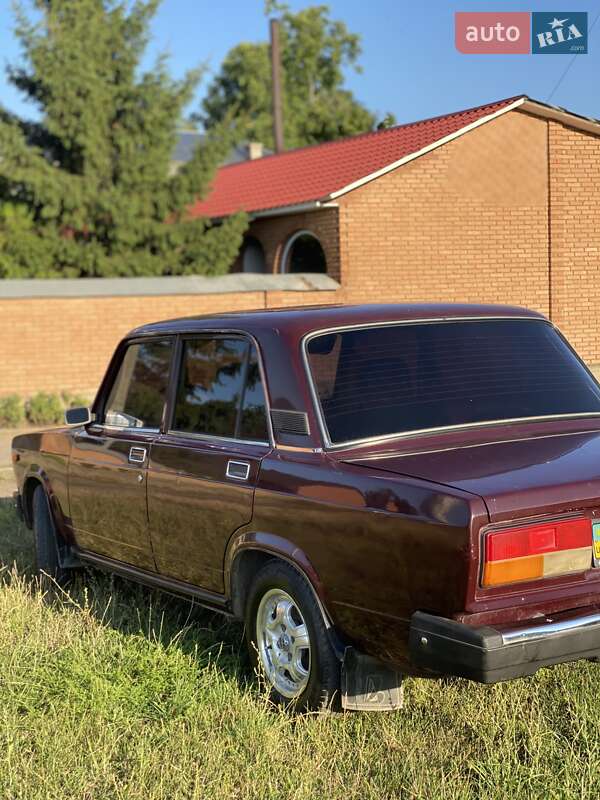 Седан ВАЗ / Lada 2107 2006 в Кодыме
