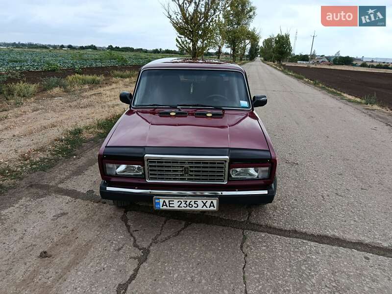Седан ВАЗ / Lada 2107 2004 в Нікополі фото 9 Седан ВАЗ / Lada 2107 2004 в Нікополі