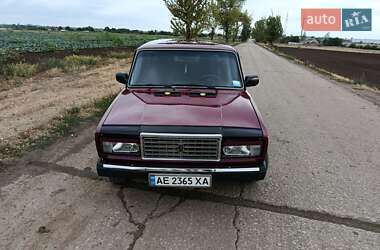 Седан ВАЗ 2107 2004 в  фото 9 Седан ВАЗ 2107 2004 в