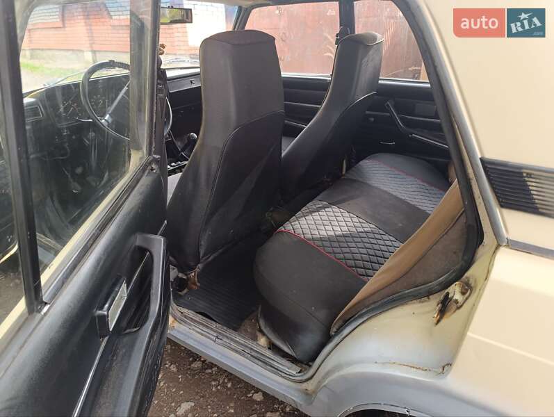 Седан ВАЗ / Lada 2107 1989 в Львове
