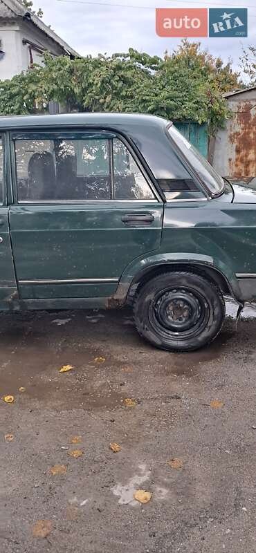 Седан ВАЗ / Lada 2107 1996 в Днепре
