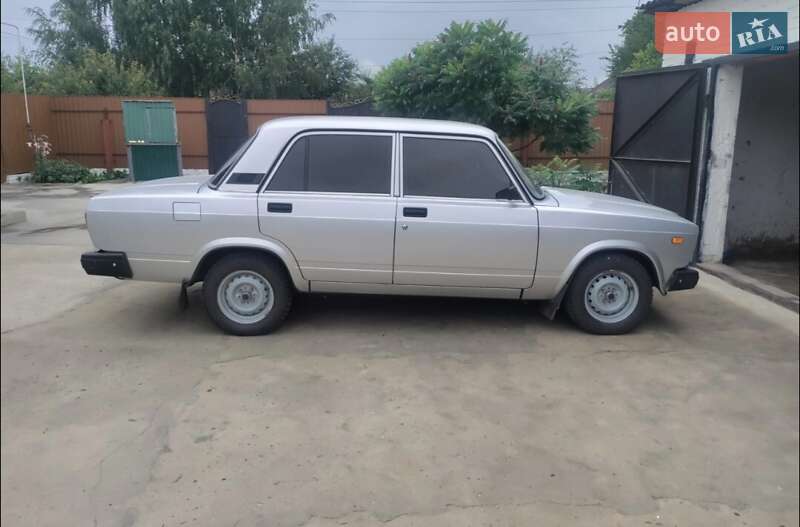 Седан ВАЗ / Lada 2107 2010 в Конотопе фото 5 Седан ВАЗ / Lada 2107 2010 в Конотопе