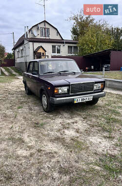 Седан ВАЗ / Lada 2107 2005 в 