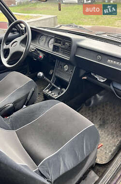 Седан ВАЗ / Lada 2107 2005 в 