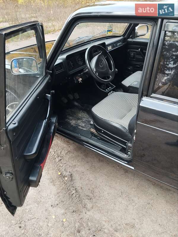 Седан ВАЗ / Lada 2107 2006 в Лебедине фото 6 Седан ВАЗ / Lada 2107 2006 в Лебедине