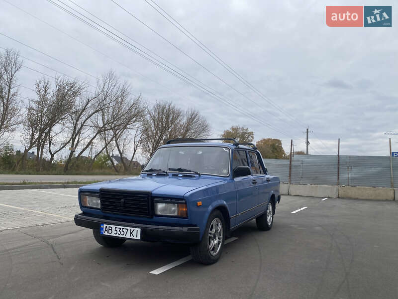 Седан ВАЗ 2107 2006 в  фото Седан ВАЗ 2107 2006 в