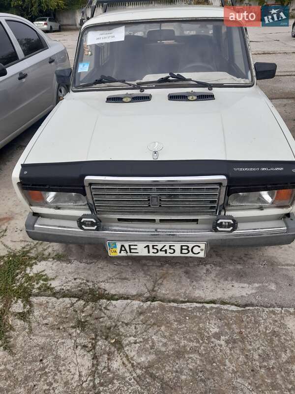 Седан ВАЗ / Lada 2107 1992 в Вольногорске