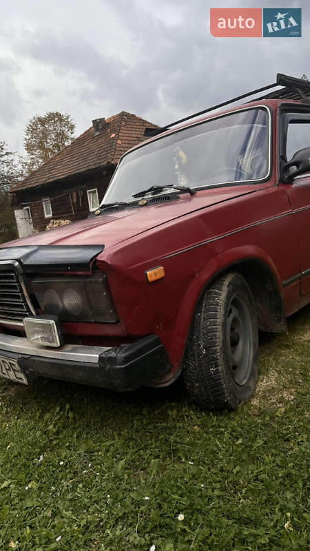 Седан ВАЗ / Lada 2107 1987 в Межгорье