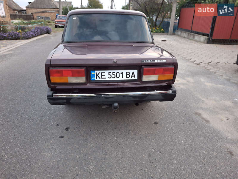 Седан ВАЗ / Lada 2107 2008 в Марганці фото 3 Седан ВАЗ / Lada 2107 2008 в Марганці