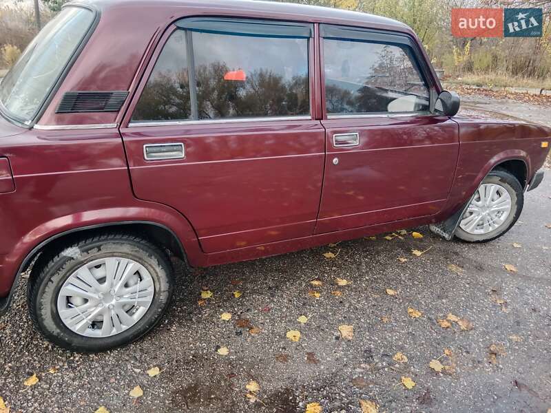 Седан ВАЗ / Lada 2107 2008 в Ромнах фото 6 Седан ВАЗ / Lada 2107 2008 в Ромнах