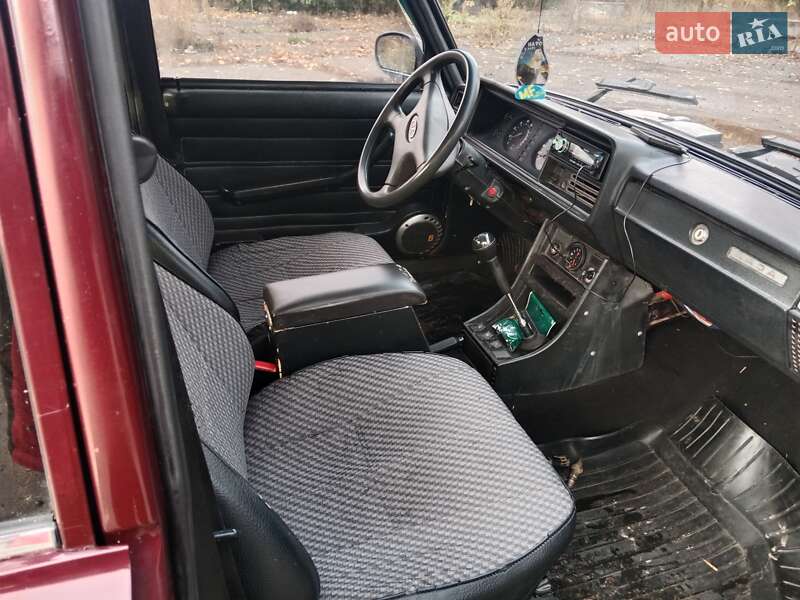 Седан ВАЗ / Lada 2107 2008 в Ромнах фото 9 Седан ВАЗ / Lada 2107 2008 в Ромнах