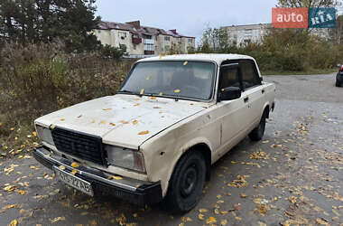 Седан ВАЗ 2107 1996 в Славуте