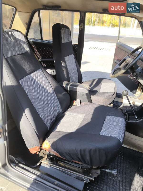 Седан ВАЗ / Lada 2107 1984 в Дніпрі