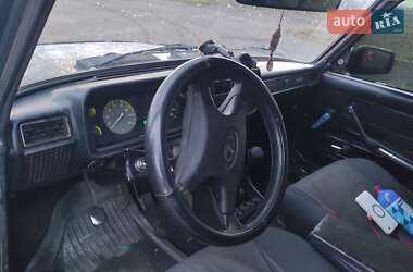 Седан ВАЗ 2107 1987 в  фото 9 Седан ВАЗ 2107 1987 в