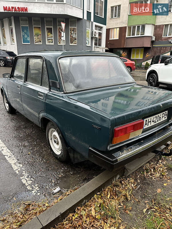 Седан ВАЗ / Lada 2107 2004 в Киеве фото 4 Седан ВАЗ / Lada 2107 2004 в Киеве